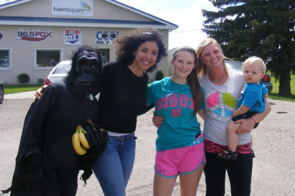 HOT 975 Gorilla Radio